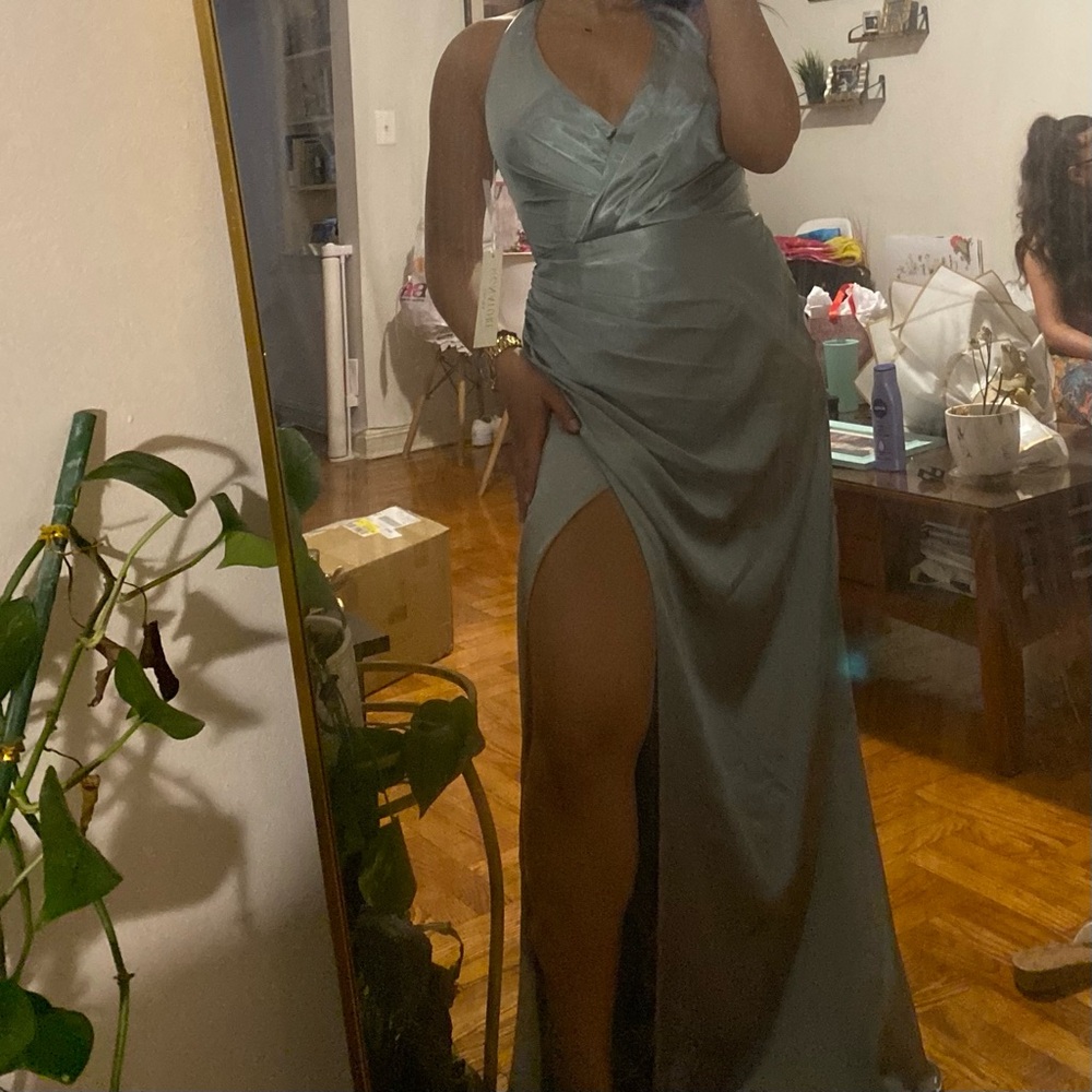 David's Bridal Dusty Sage Dress Size 8